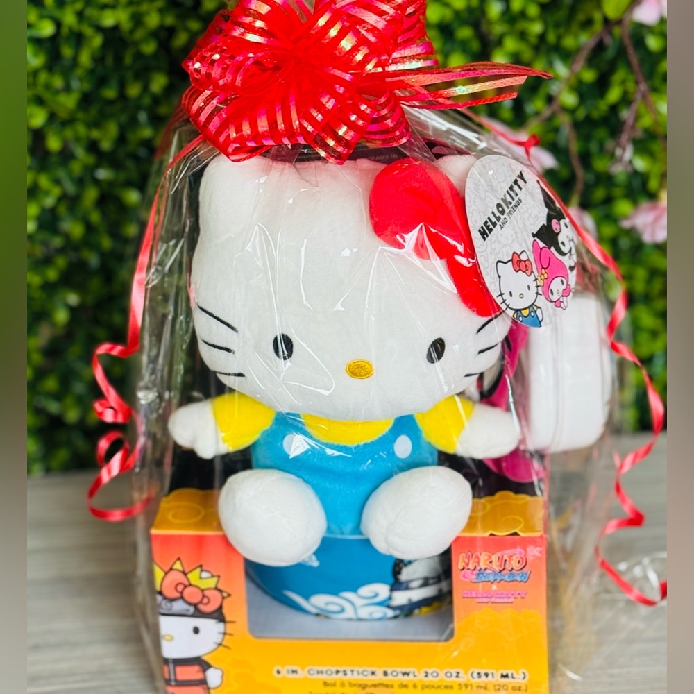 Hello Kitty Plush and Naruto Gift set